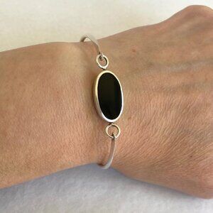 Sterling Silver Oval Black Onyx Geometric Reversible Hinged Bangle Bracelet 6.5"